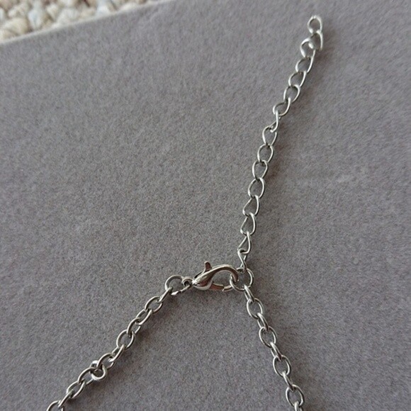 Paparazzi Egyptian Spell red - Necklace - Picture 3 of 8